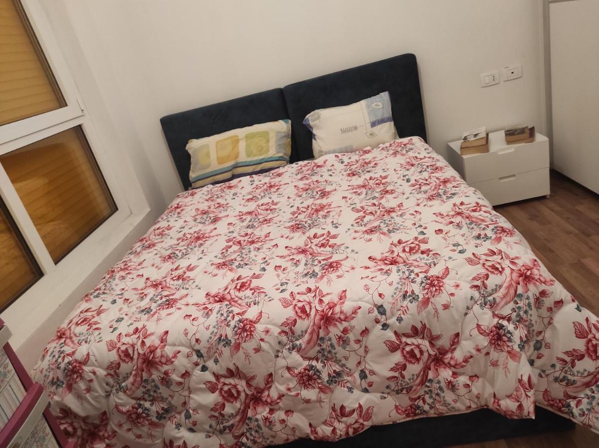 Modern Apartment In Tirana Kültér fotó